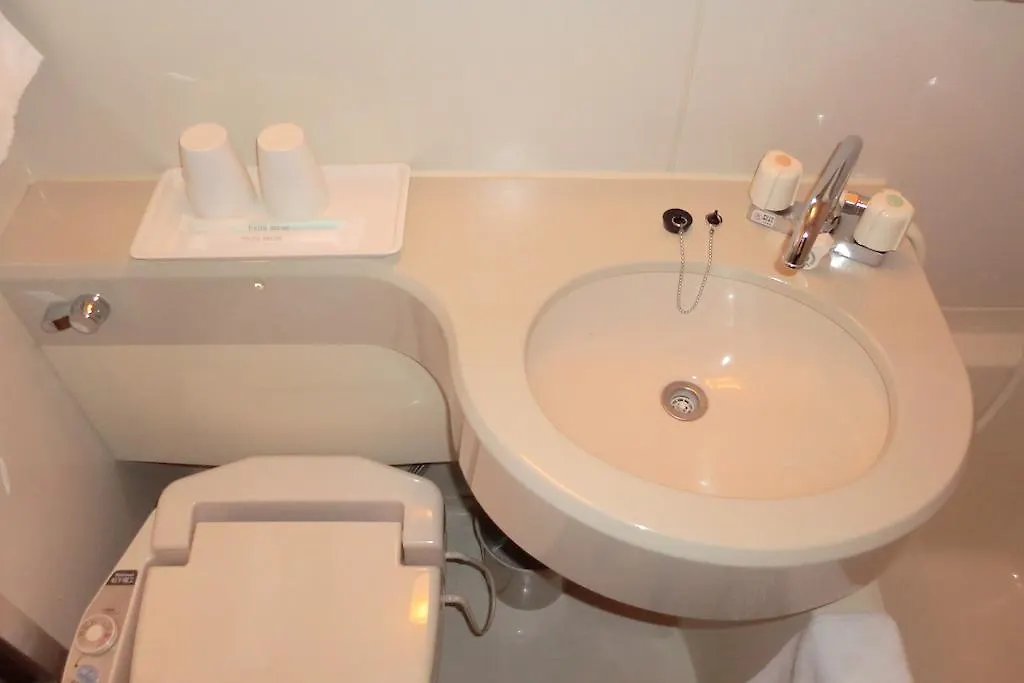 Toyoko Inn Yokohama Minatomirai-Sen Nihon-Odori Ekimae Hotel Yokohama (Kanagawa)
